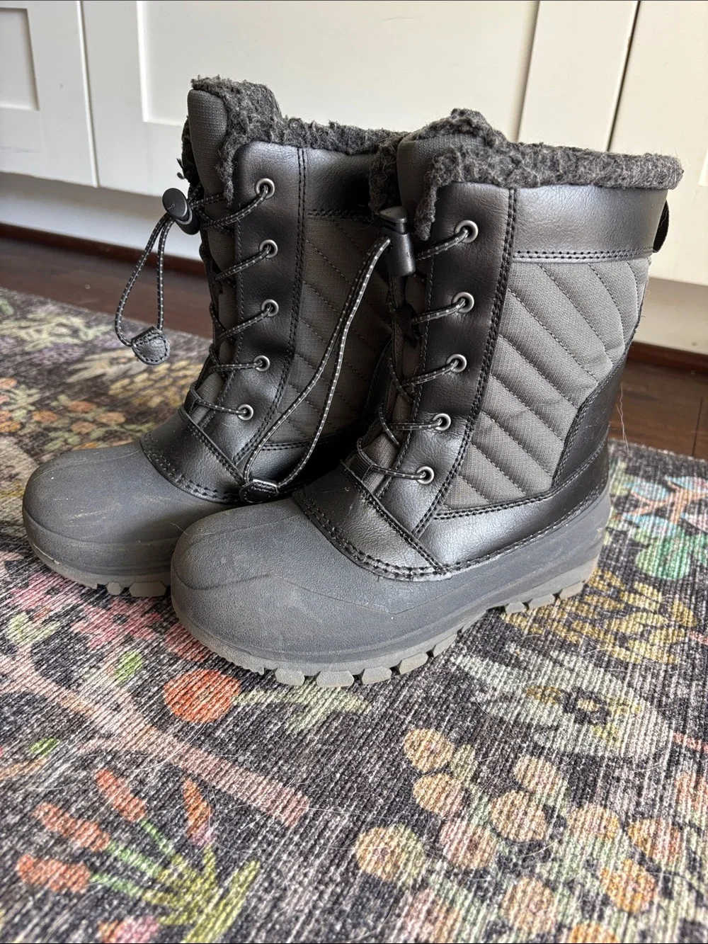 Kids Insulated Gray & Black Winter Snow Boots